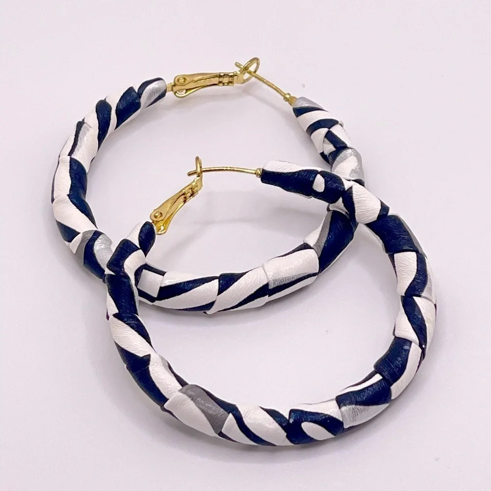 Black and White Striped Leather Winding Round Geometric Female Earrings